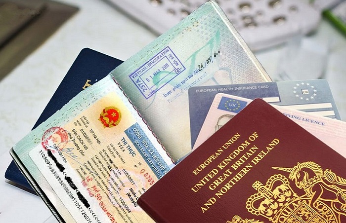 1. Điều kiện làm thủ tục cấp lại hộ chiếu hết hạn online
