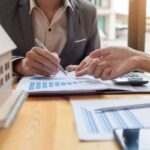 Công chứng hợp đồng đặt cọc nhà đất có thể lập phụ lục bổ sung không? Người thứ ba ngay tình