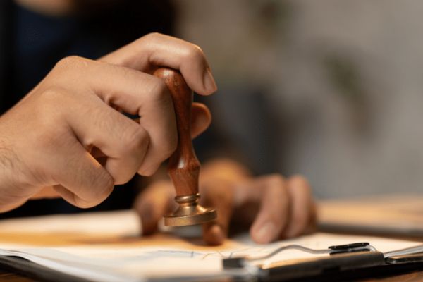 công chứng cho người cao tuổi tại nhà