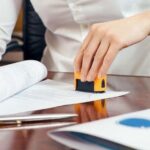 Không giải trình được nguồn gốc tài sản: Công chứng viên xử lý sao? nghe-cong-chung1001112107-1749717195356263486123 (1)