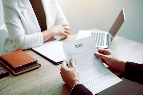 phiên dịch trong công chứng