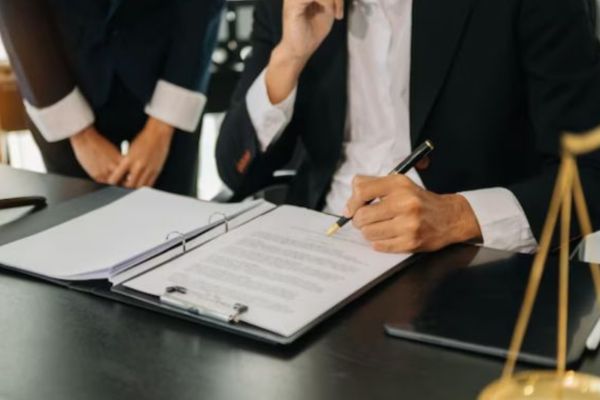 Lưu trữ hồ sơ hợp đồng