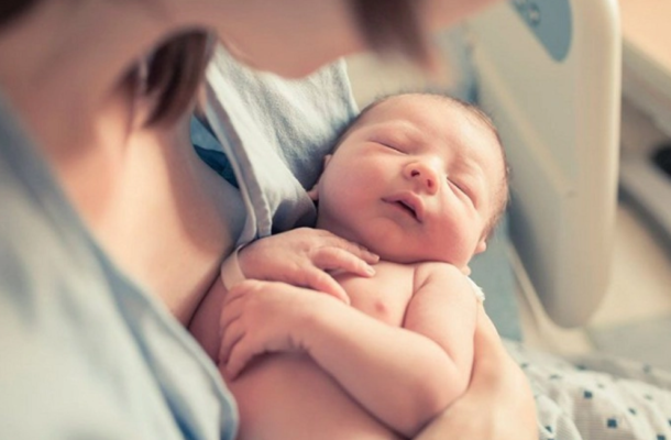 Con sinh sau ly hôn